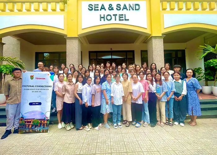 Sea And Sand Hotel