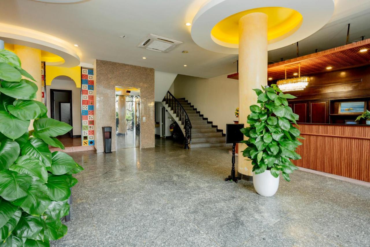 Khách sạn Sea And 3*